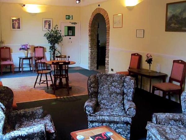 The Pines Guest Accommodation Chippenham (Wiltshire) Exterior foto